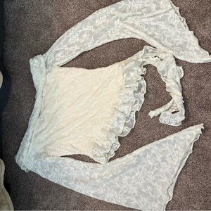 SHEIN Cream Lace Blouse with Flared Sleeves